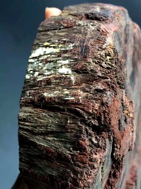 小叶紫檀原木拆房老料可以看出岁月留下的痕迹