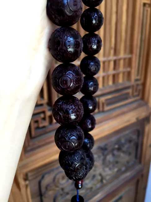 印度小叶紫檀15mm手持雕刻珠【福在眼前】高密略包浆老料