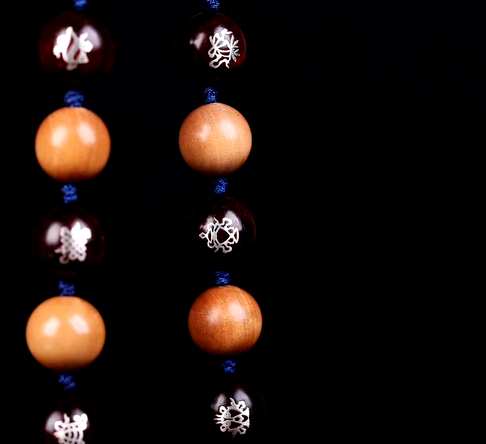 双十一特色持珠车挂,印度小叶紫檀+老山檀香+镶嵌银丝佛珠15mm持