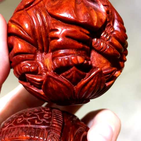 印度小叶紫檀【福相】保健球一对直径50mm野生林大料手工精雕