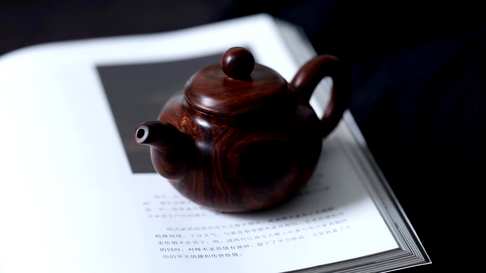 海黄|茶壶,一把茶壶,显东方意蕴 一身纹理,展大河江山 ,长13.2c