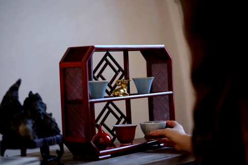小叶紫檀方菱·茶边柜,待客有道,从容优雅陈放主客专用杯,让生