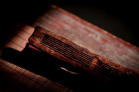 皮沙古琴香盒,印度小叶紫檀整木挖保留天然皮沙,古朴风雅,小13.3*