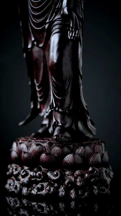 【释迦摩尼·造像,紫檀高油密老料,一木雕琢 大师手刻,刀法娴熟