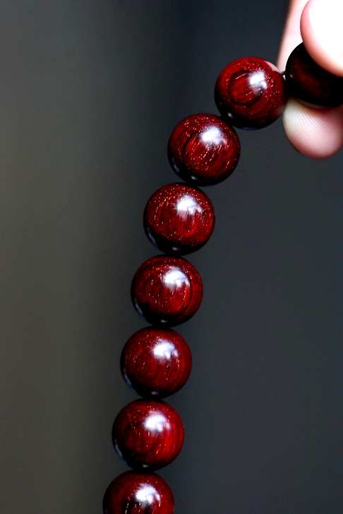 【3242】鸡血红高油密带金星老料紫檀15mm持珠巧克力香