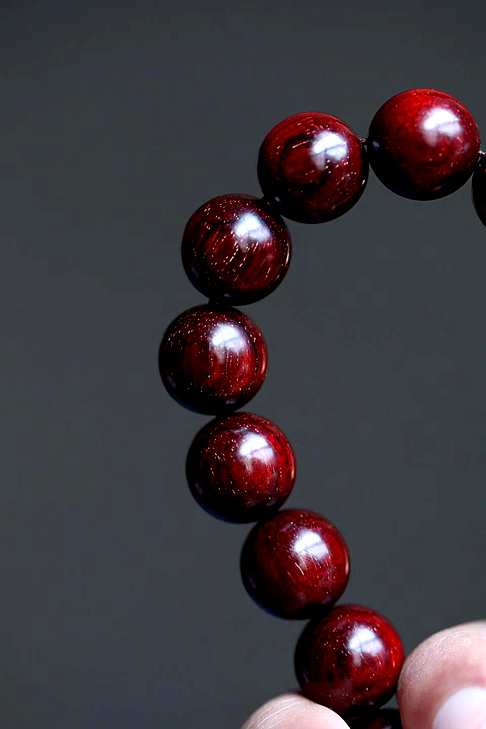 【3242】鸡血红高油密带金星老料紫檀15mm持珠巧克力香