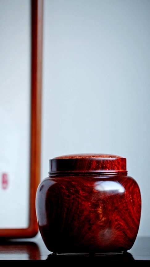 小叶紫檀x缅花|茶叶罐,千目多层打磨,料质油润细腻 罐盖嵌满瘤疤