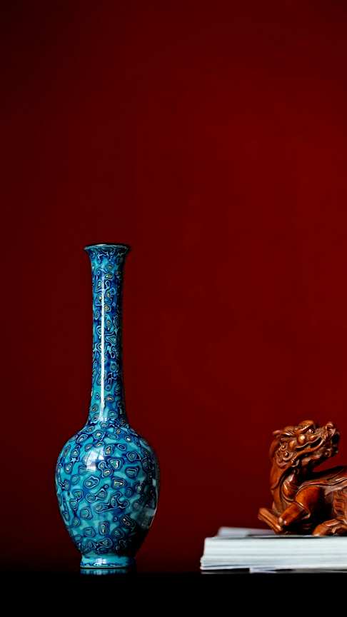 蓝金大漆|净瓶,承循传统非遗工艺,逐层髤饰打磨,纹理奇美,色华质