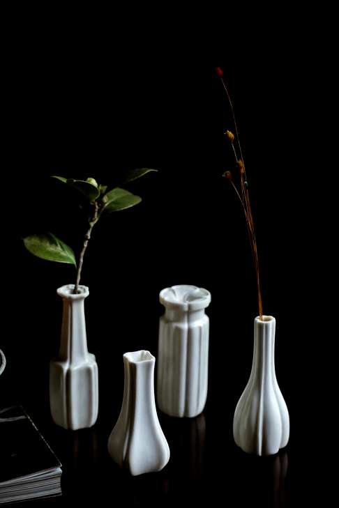 鹿角花瓶/香具瓶,形制隽秀雅逸,柔润规整,百搭各色案几,插花卉