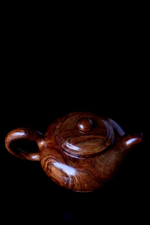 海黄|茶壶纹理清晰美丽 荧光质感 壶形圆润饱满 线条流畅 手