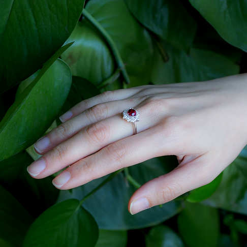 鸽血红红宝石戒指--红宝石-B253818K29005