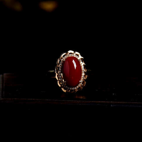 金镶钻阿卡牛血红珊瑚戒指--红珊瑚-阿卡-A100217A19043