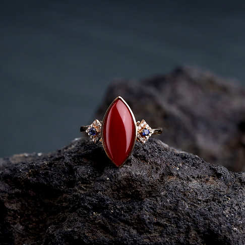 金镶钻阿卡深红珊瑚戒指--红珊瑚-阿卡-B107717F13016