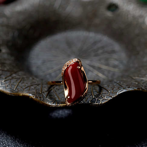 阿卡牛血红珊瑚随形戒指--红珊瑚-阿卡-B107719J10002
