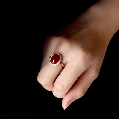 阿卡牛血红珊瑚戒指--红珊瑚-阿卡-F10DX21I20009