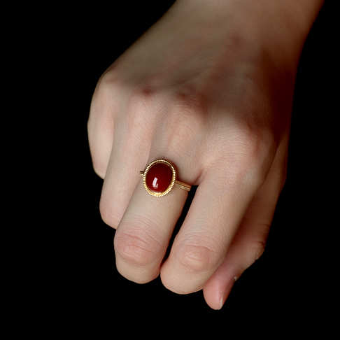 阿卡牛血红珊瑚戒指--红珊瑚-阿卡-F10W021G03009