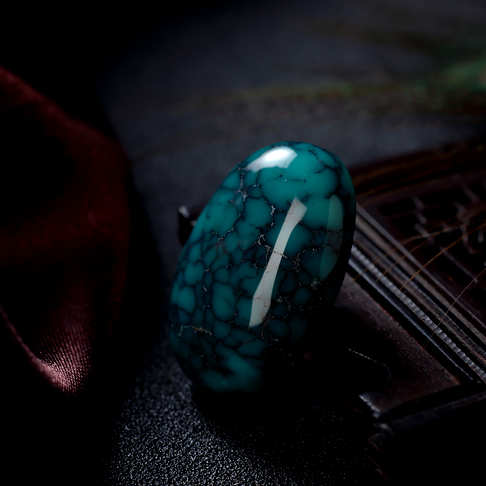 高瓷乌兰花蓝绿绿松石蛋面形戒面--绿松石-F224020J05001