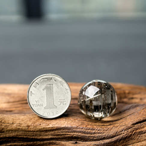 22.6mm银发晶圆珠--水晶-B04M217L13011