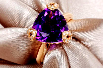 紫晶石和紫水晶哪个贵？紫水晶比紫晶石贵 紫水晶-紫晶
