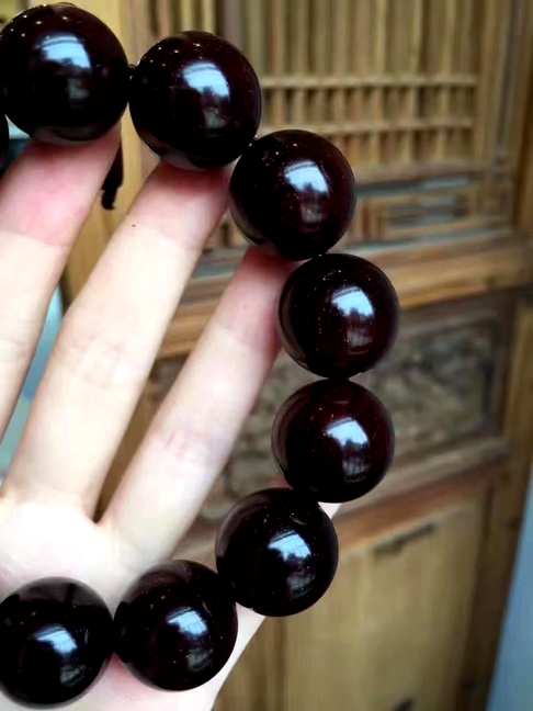 【盖世好料】颗颗黑珍珠：小叶紫檀沧桑老料包浆颗颗多金星