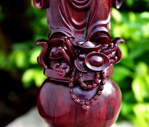 小叶紫檀“财神” 民间最喜欢的神仙之一 迎财神 财运到。一木