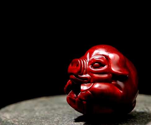 精工雕刻 50mm保健球印度小叶紫檀【十二生肖猪】健身球