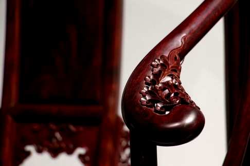 小叶紫檀·皇宫椅三件套经典款型无拼补选材整体高63×50×104cm椅面